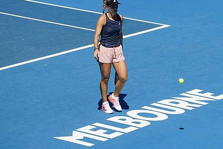 Für Angelique Kerber enden die Australian Open bereits nach dem Erstrundenmatch gegen die Estin Kaia Kanepi. Foto: Frank Molter/dpa